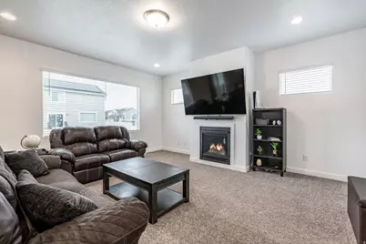 4068 W 1200 S, Syracuse, UT 84075 - Photo 3