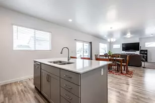 4068 W 1200 S, Syracuse, UT 84075 - Photo 17