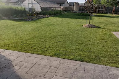 36 W Legacy Dr, Franklin, ID 83237 - Photo 25