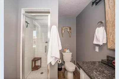 692 E 2400 N, North Ogden, UT 84414 - Photo 33