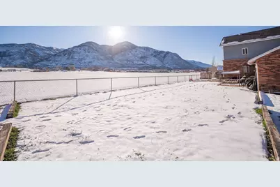 692 E 2400 N, North Ogden, UT 84414 - Photo 45