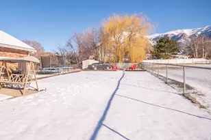 692 E 2400 N, North Ogden, UT 84414 - Photo 41