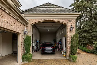 5083 S Clarenden Pl E, Holladay, UT 84117 - Photo 25