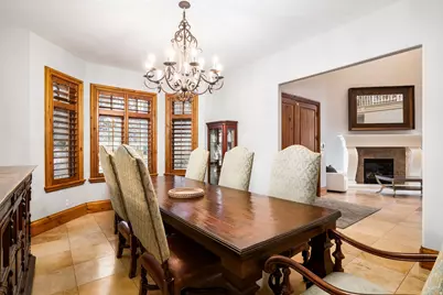 5083 S Clarenden Pl E, Holladay, UT 84117 - Photo 15