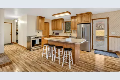 887 E Village Way, Alpine, UT 84004 - Photo 15