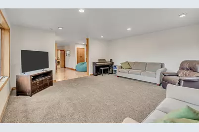 887 E Village Way, Alpine, UT 84004 - Photo 13