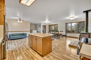 887 E Village Way, Alpine, UT 84004 - Photo 17