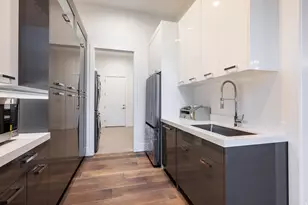 9969 S Altamont Dr E, Sandy, UT 84092 - Photo 17