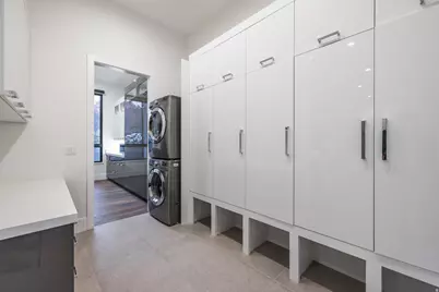 9969 S Altamont Dr E, Sandy, UT 84092 - Photo 19