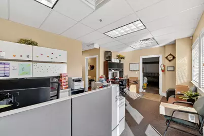 1101 E Cambridge Cir #3, Layton, UT 84040 - Photo 13