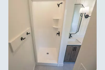 1604 N 200 E, Nephi, UT 84648 - Photo 27