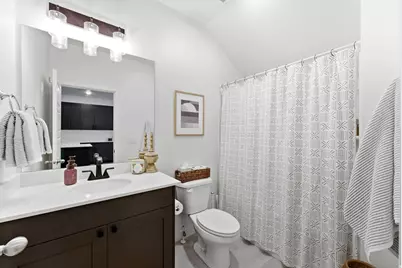 361 W 50 N, Layton, UT 84041 - Photo 11