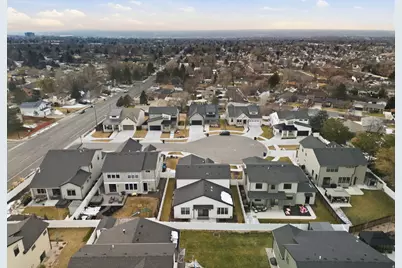 8569 S Round Stone Cv #8, Sandy, UT 84094 - Photo 31