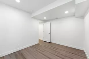 8569 S Round Stone Cv, Sandy, UT 84094 - Photo 65