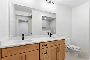 8569 S Round Stone Cv, Sandy, UT 84094 - Photo 63