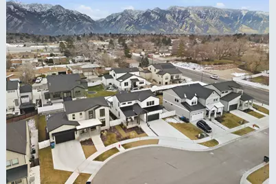 8569 S Round Stone Cv #8, Sandy, UT 84094 - Photo 29