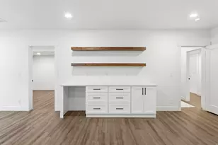 8569 S Round Stone Cv, Sandy, UT 84094 - Photo 25