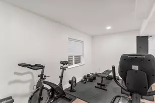 961 W Cyan Valley Way, Bluffdale, UT 84065 - Photo 7