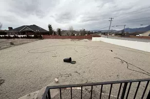 1718 W 9640 S, South Jordan, UT 84095 - Photo 9