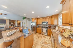 1129 E Sanders Rd, Sandy, UT 84094 - Photo 25