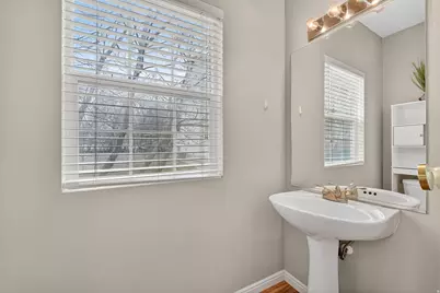 1522 W Oak Lawn Ct S, West Valley, UT 84119 - Photo 7