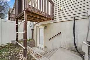 1522 W Oak Lawn Ct S, West Valley, UT 84119 - Photo 25