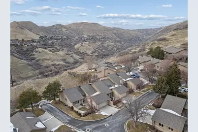 829 N Grandridge Dr, Salt Lake City, UT 84103 - Photo 35