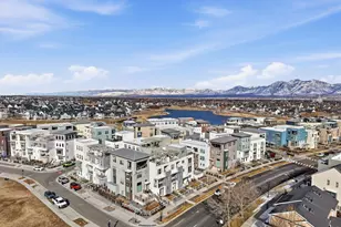 4586 W Daybreak Rim Way, South Jordan, UT 84009 - Photo 25