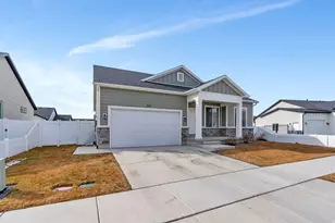 281 N Pheasant Dr, Mapleton, UT 84664 - Photo 3