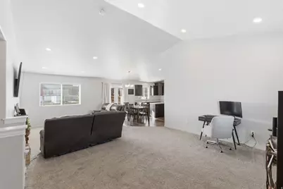 784 Frontier Rd E, Grantsville, UT 84029 - Photo 9