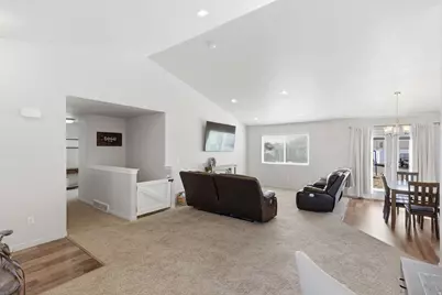 784 Frontier Rd E, Grantsville, UT 84029 - Photo 11