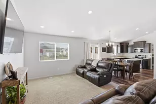 784 Frontier Rd E, Grantsville, UT 84029 - Photo 13