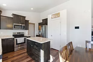 784 Frontier Rd E, Grantsville, UT 84029 - Photo 19