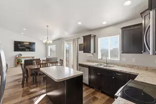 784 Frontier Rd E, Grantsville, UT 84029 - Photo 21