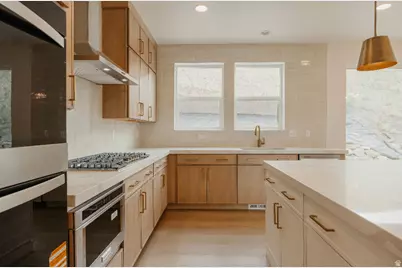 5886 N Canyon Rim Rd #622, Lehi, UT 84048 - Photo 11