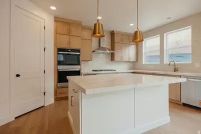 5886 N Canyon Rim Rd #622, Lehi, UT 84048 - Photo 3