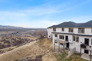 884 E Big Snowy Ct, Draper, UT 84020 - Photo 5