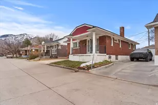 845 Binford St, Ogden, UT 84401 - Photo 3