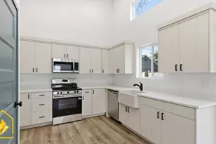 3182 S Imperial St, Salt Lake City, UT 84106 - Photo 7