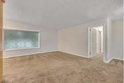 2862 E Pamela Dr, Cottonwood Heights, UT 84121 - Photo 9