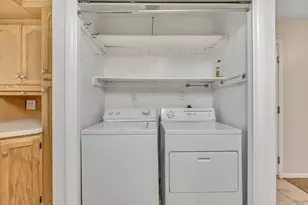 2862 E Pamela Dr, Salt Lake City, UT 84121 - Photo 17