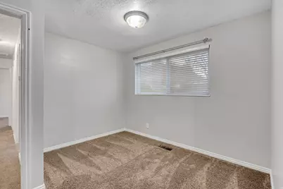 2862 E Pamela Dr, Salt Lake City, UT 84121 - Photo 9