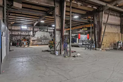 1926 S Pioneer Rd, Salt Lake City, UT 84104 - Photo 25