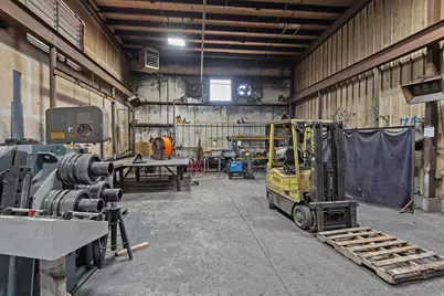 1926 S Pioneer Rd, Salt Lake City, UT 84104 - Photo 19