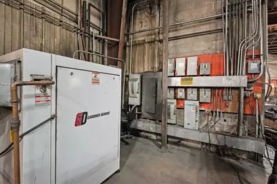 1926 S Pioneer Rd, Salt Lake City, UT 84104 - Photo 43