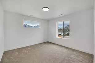 354 E 7635 S, Sandy, UT 84047 - Photo 11