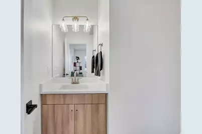 354 E 7635 S, Sandy, UT 84047 - Photo 9