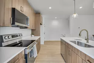 354 E 7635 S, Sandy, UT 84047 - Photo 7