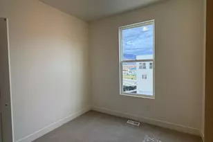 1486 W Kiera Ct, Farmington, UT 84025 - Photo 11