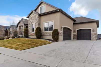 4097 E Clubhouse Ln, Eagle Mountain, UT 84005 - Photo 3